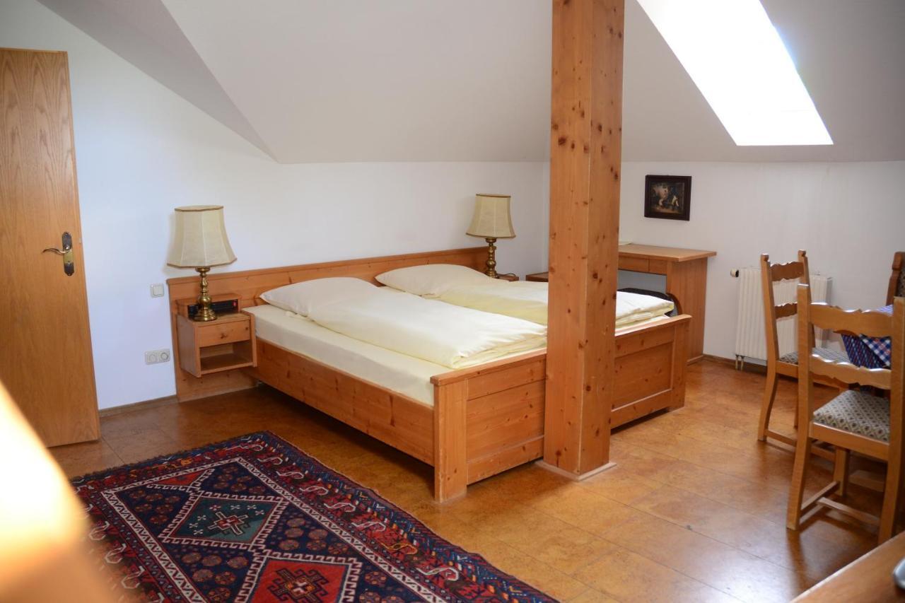 Hotel Das Schloessl Bad Tolz Bilik gambar